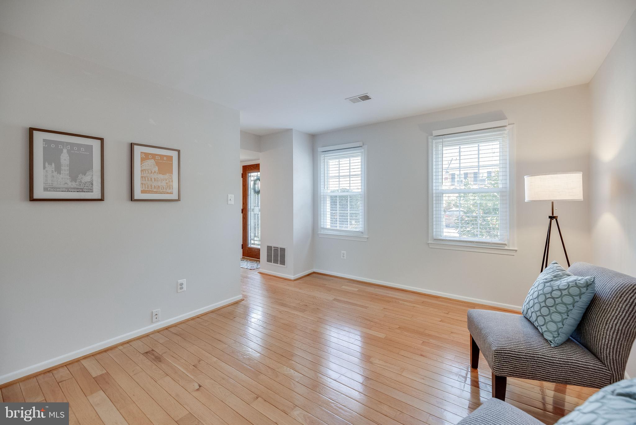 DANBURY FOREST - Residential