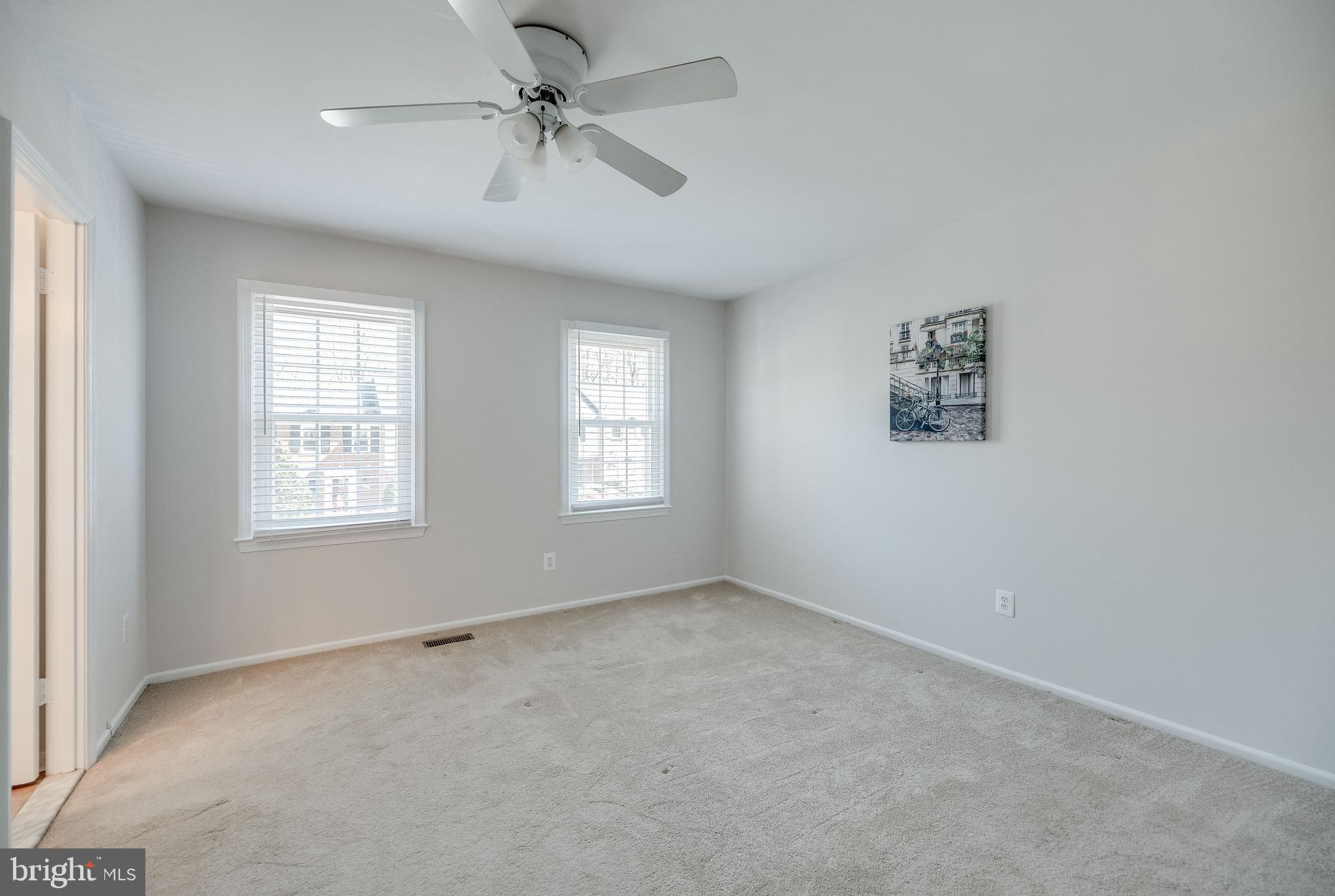 DANBURY FOREST - Residential