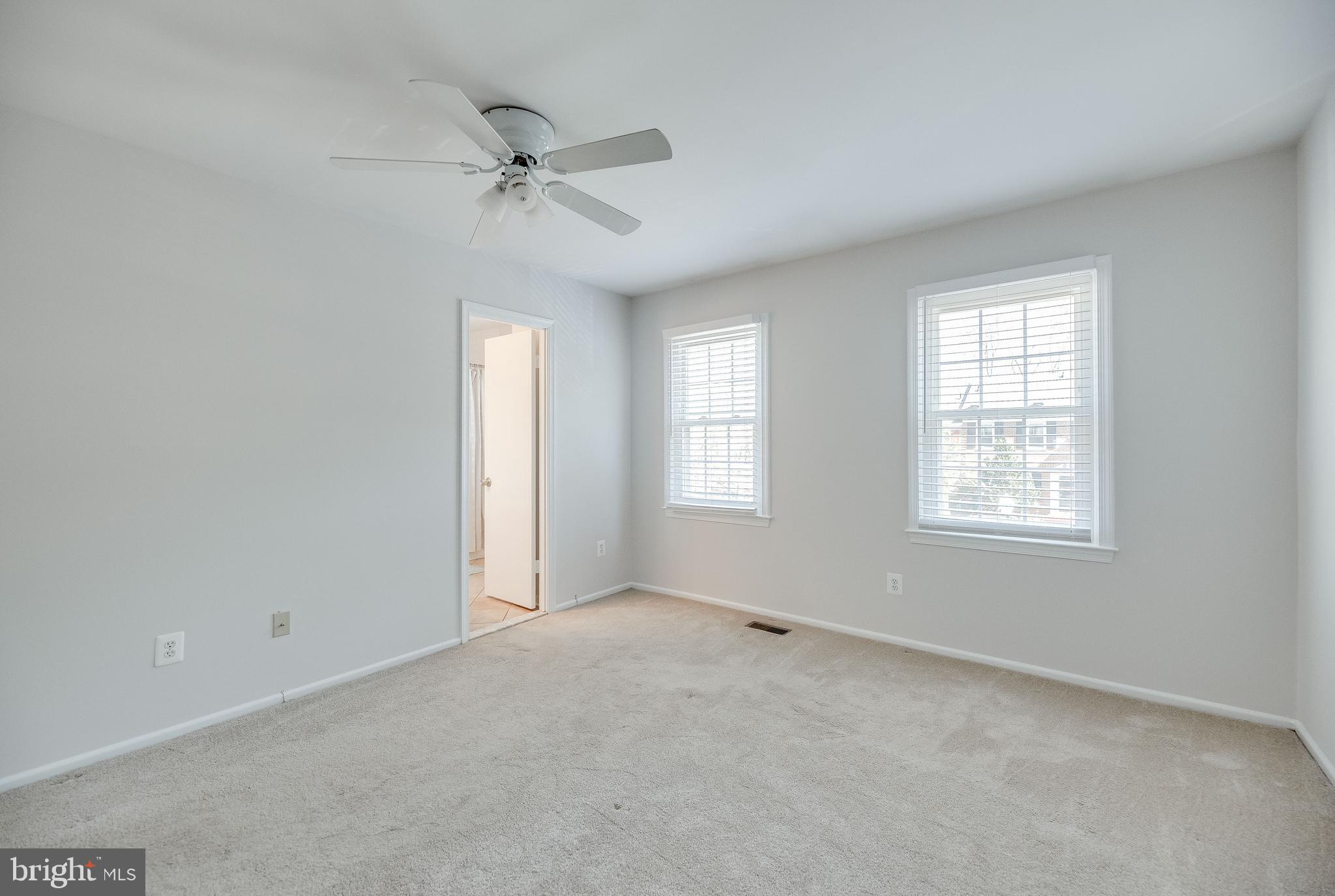 DANBURY FOREST - Residential