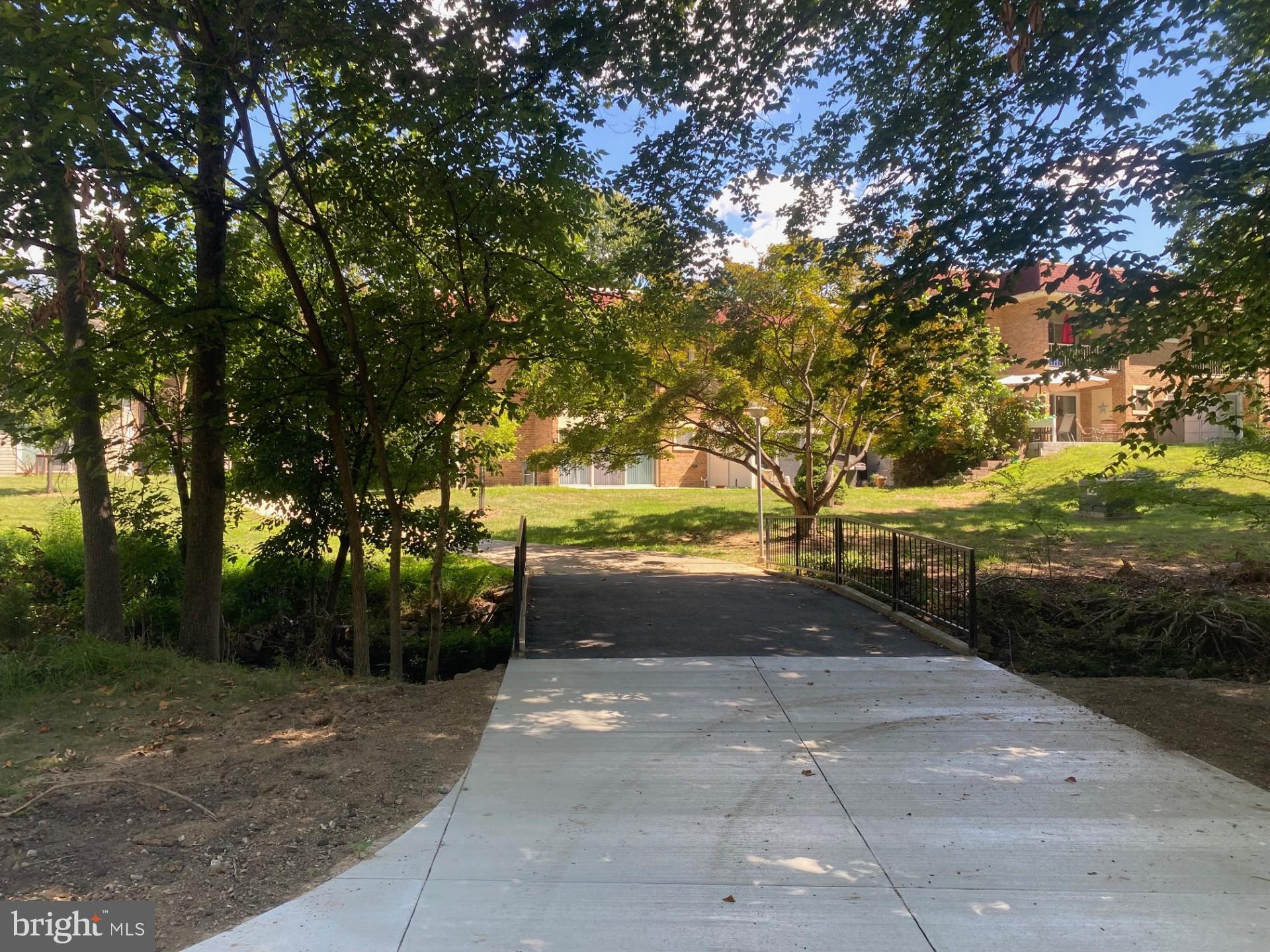 ROSSMOOR MUTUAL #5 - Residential Lease