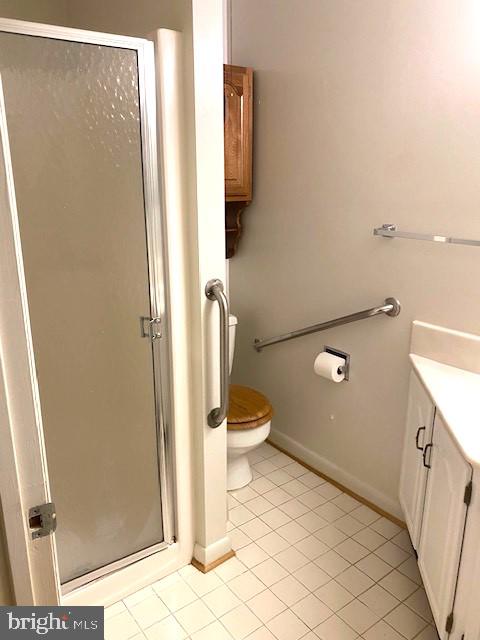 ROSSMOOR MUTUAL #5 - Residential Lease