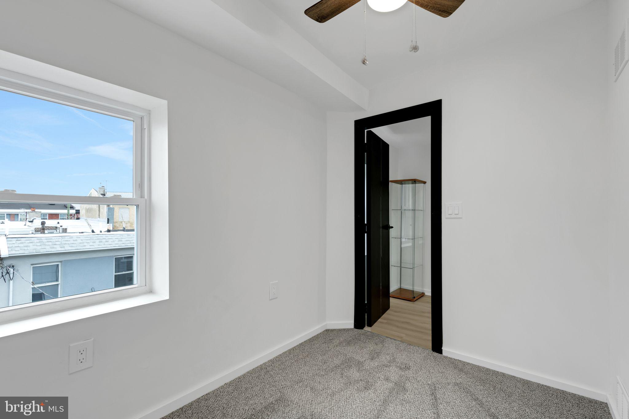 PORT RICHMOND - Residential