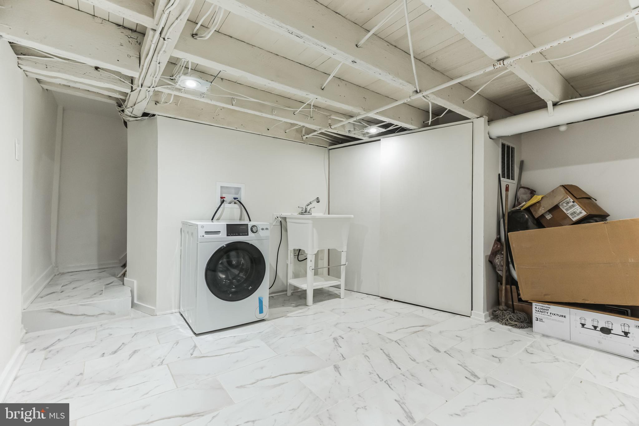 PORT RICHMOND - Residential