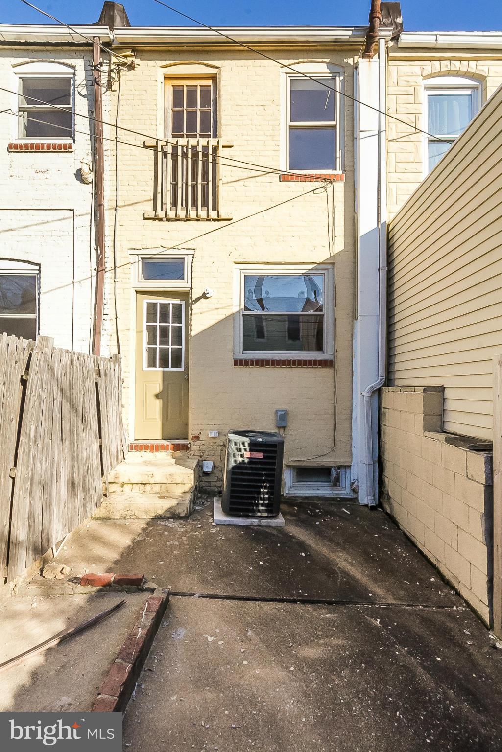 PATTERSON PARK - Residential Lease