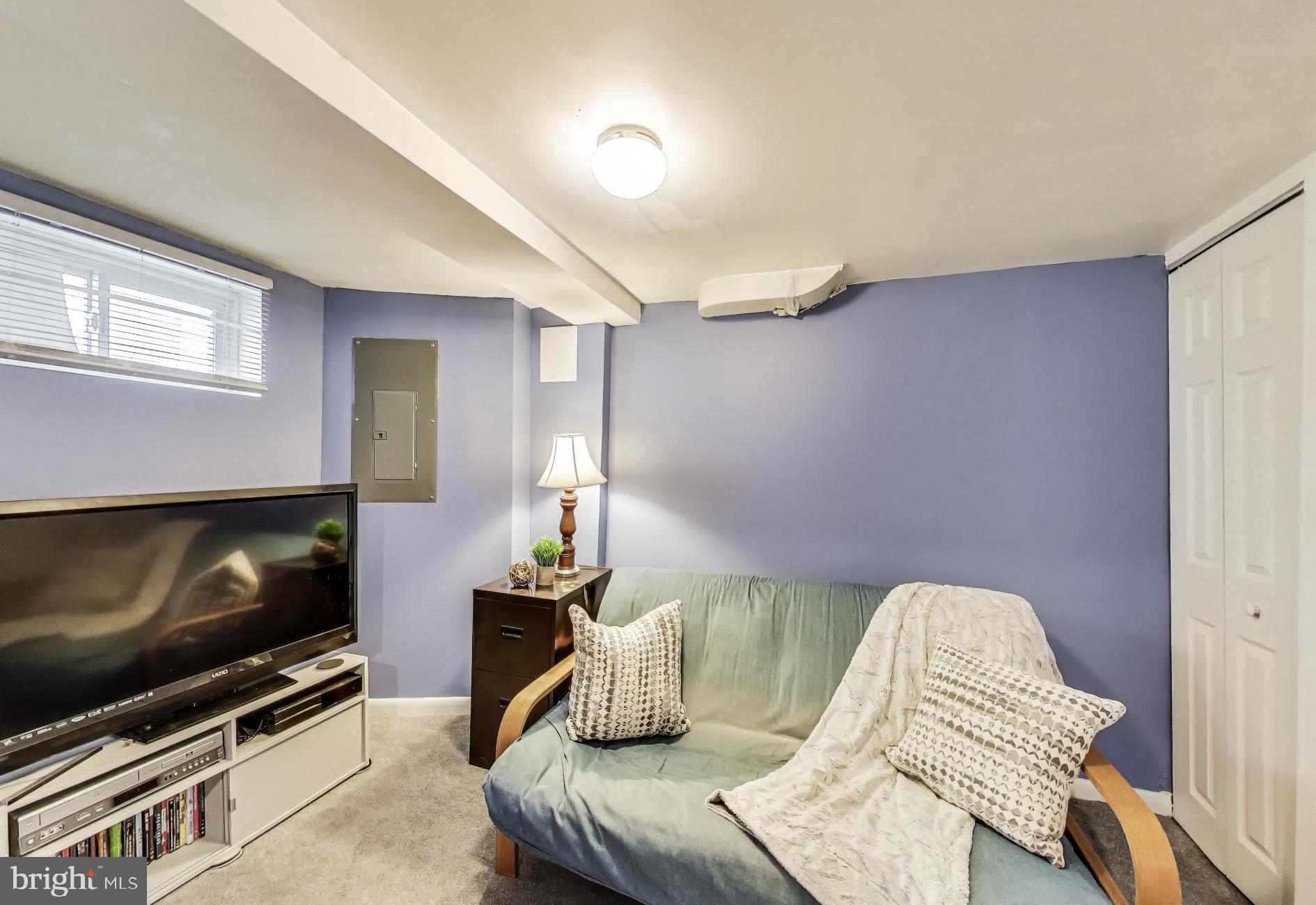 ROGERS HEIGHTS - Residential