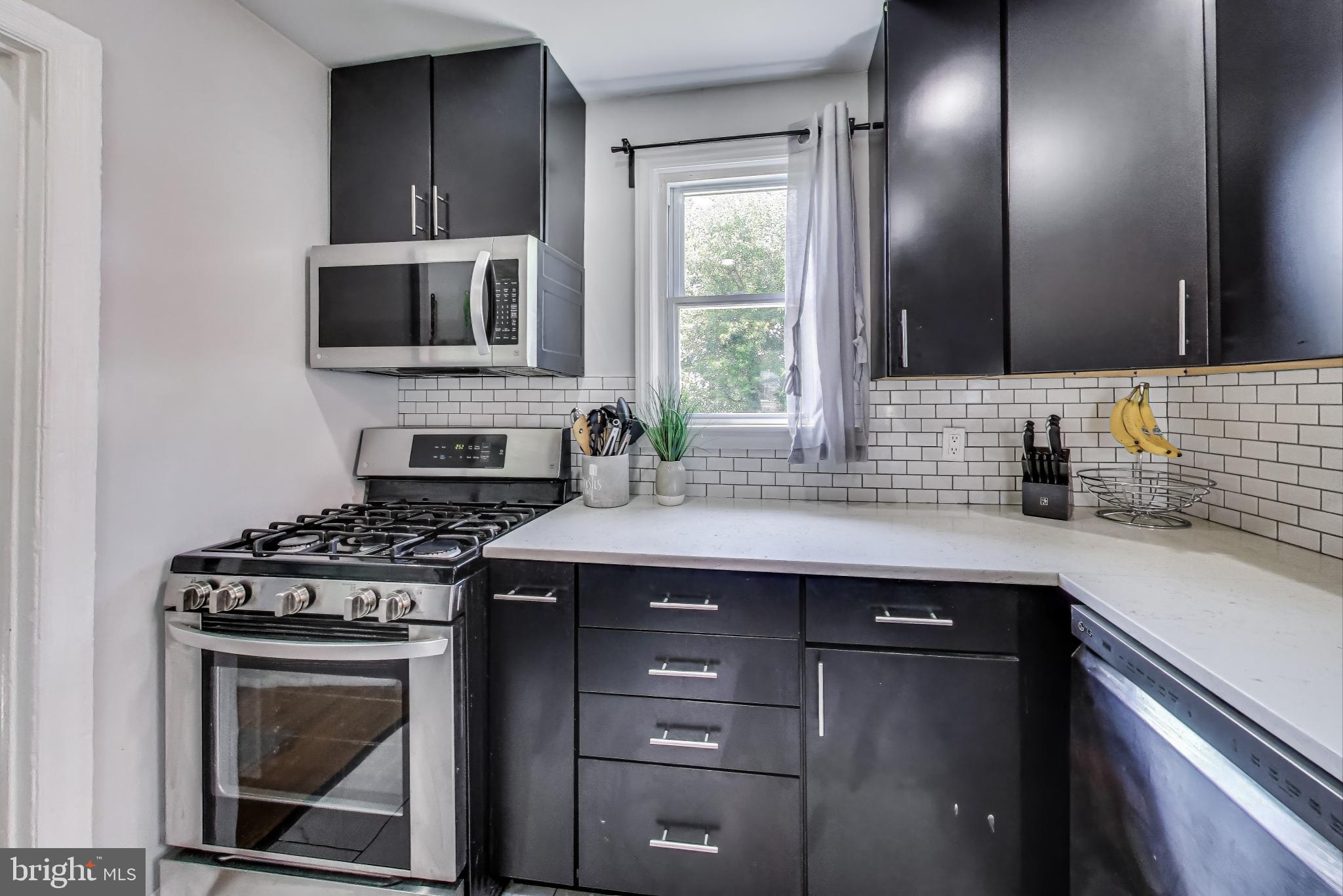 ROGERS HEIGHTS - Residential