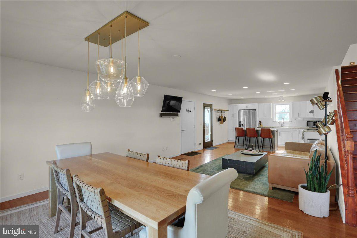 5 ELM AVENUE