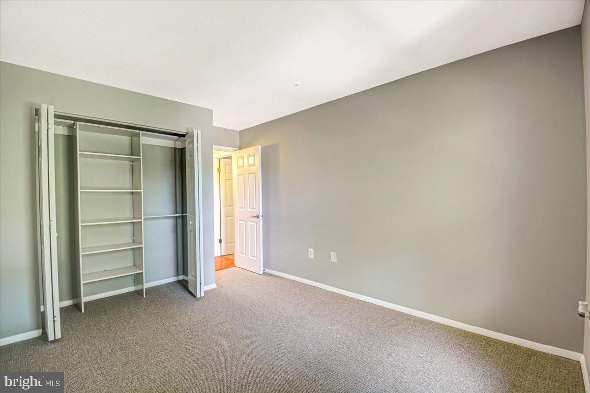 FLOWER HILL - Residential