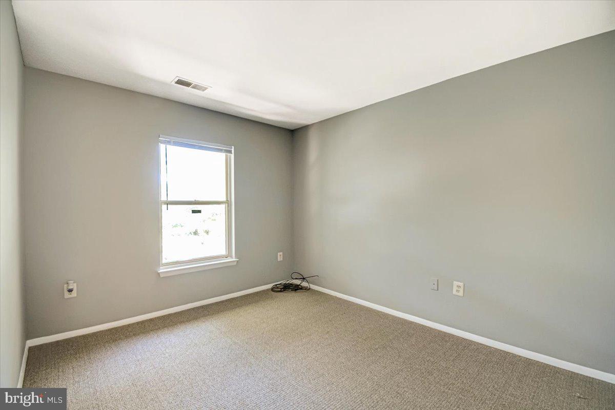 FLOWER HILL - Residential