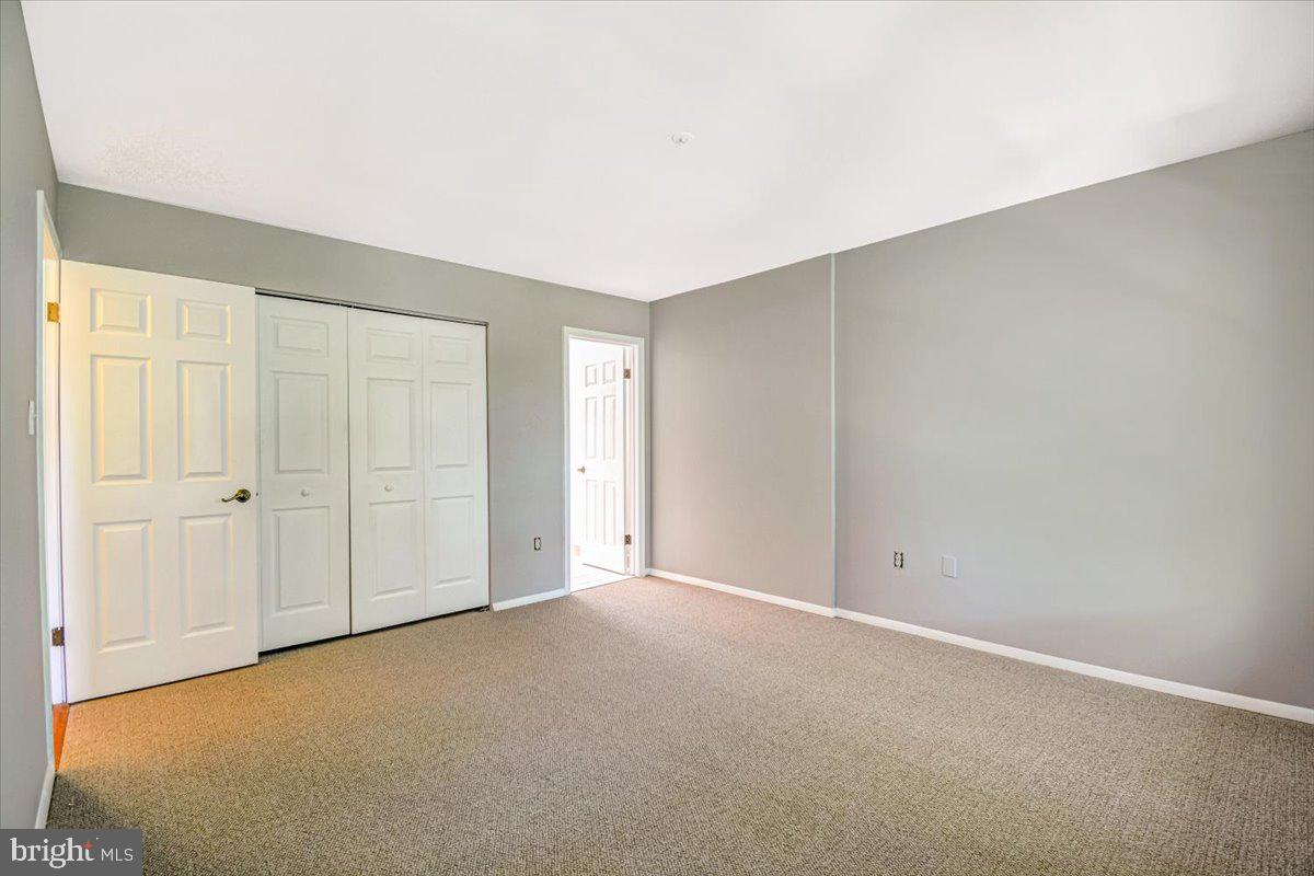 FLOWER HILL - Residential