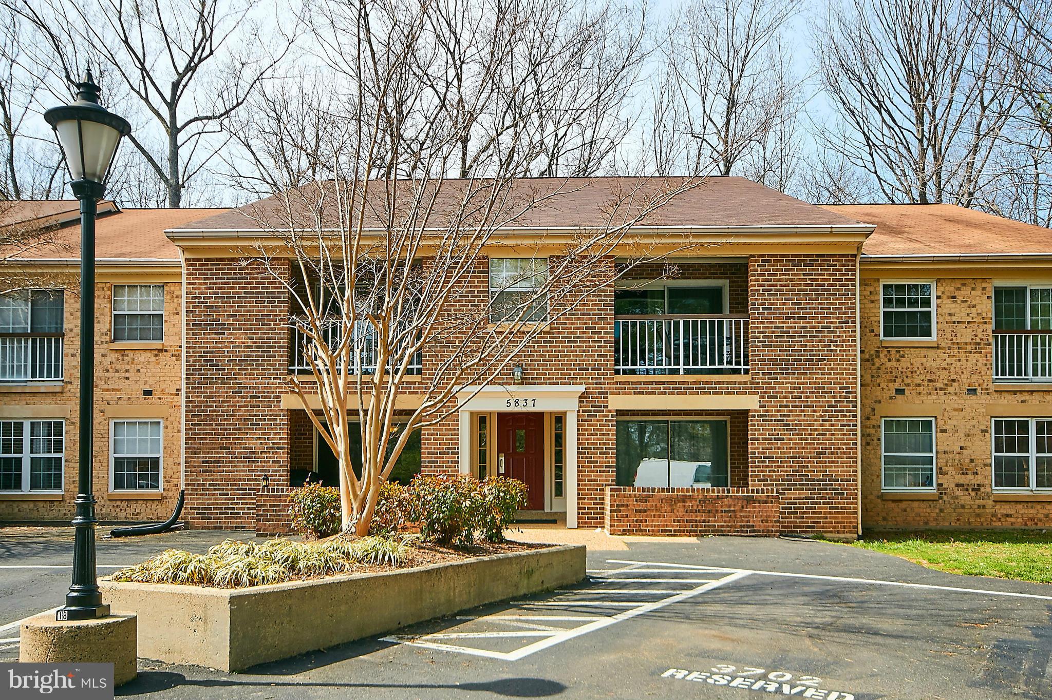 BURKE COVE - Residential