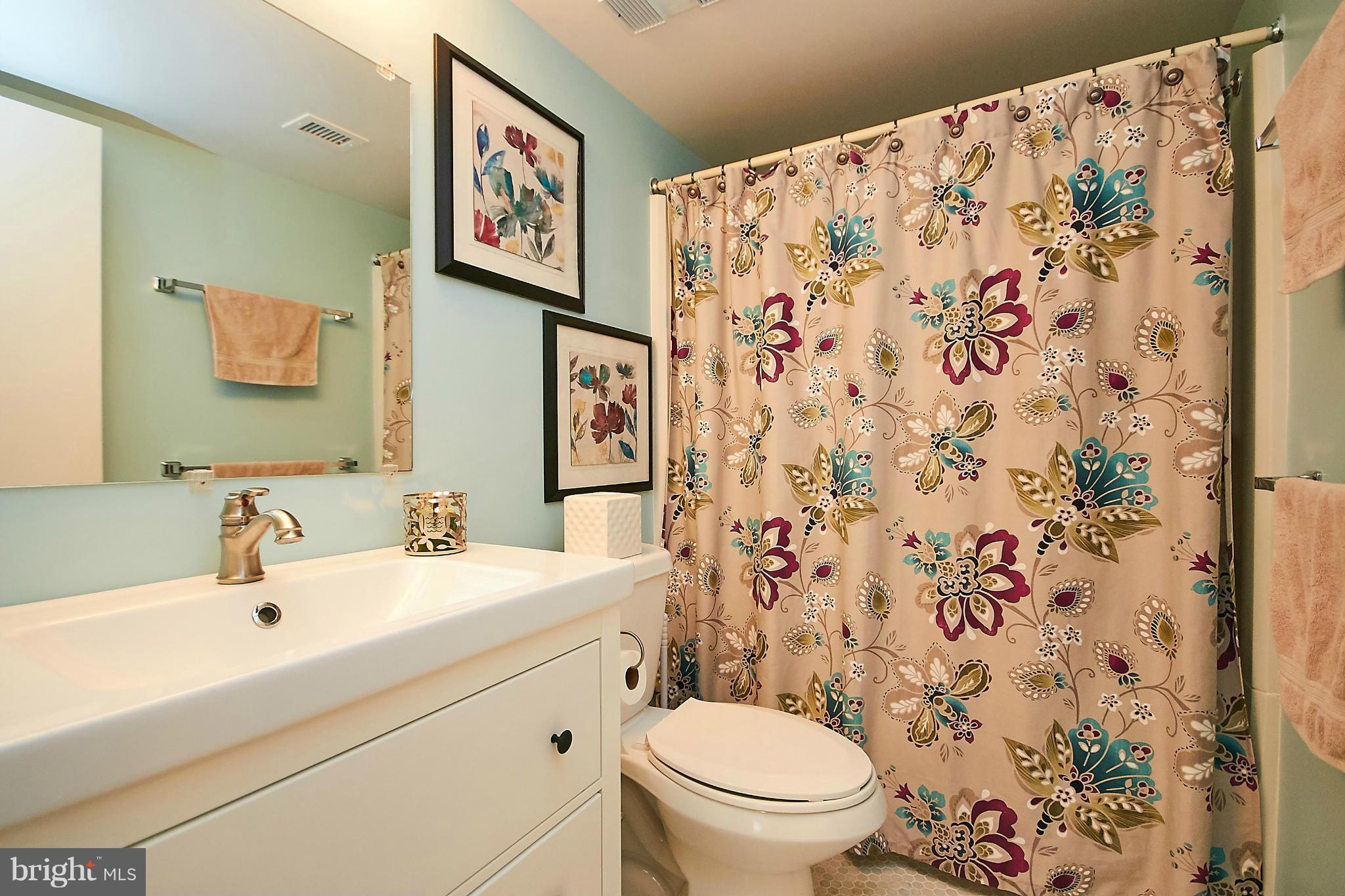 BURKE COVE - Residential