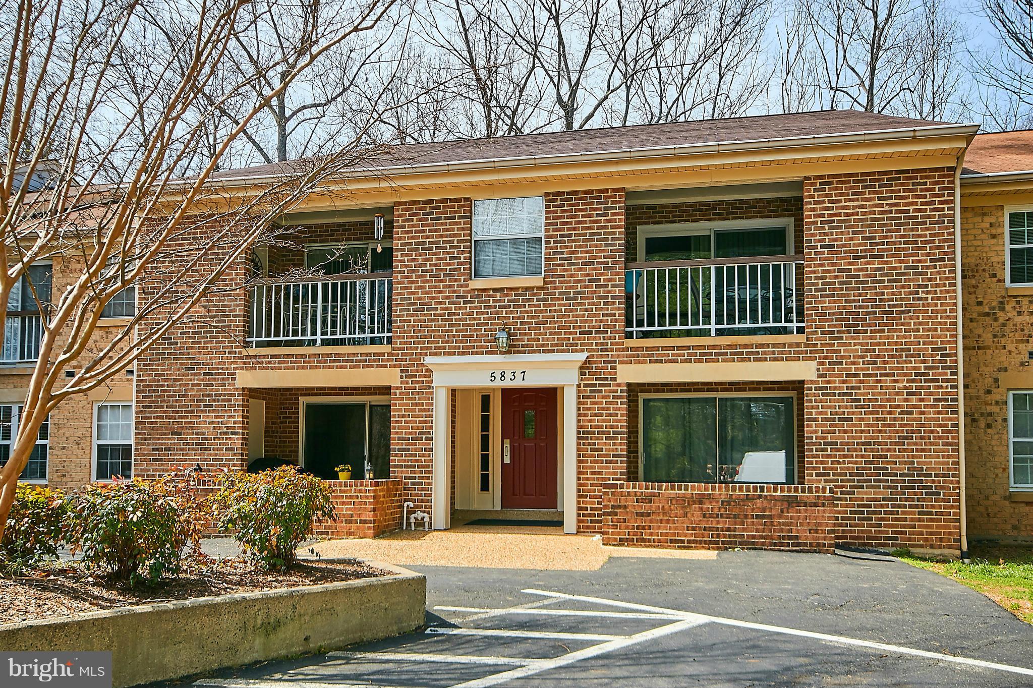 BURKE COVE - Residential