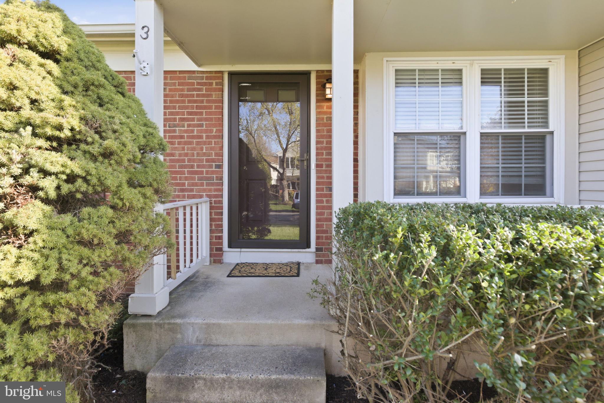 COUNTRYSIDE - Residential