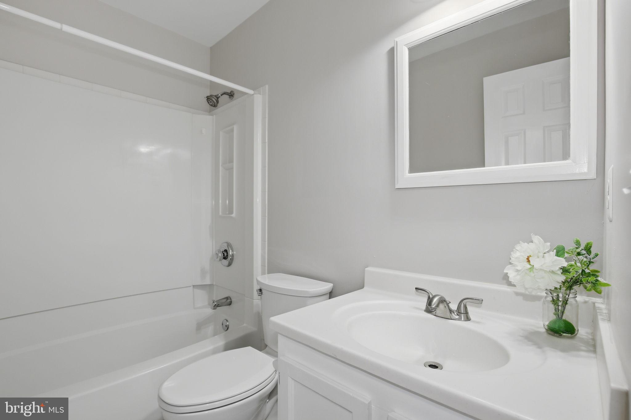 COUNTRYSIDE - Residential