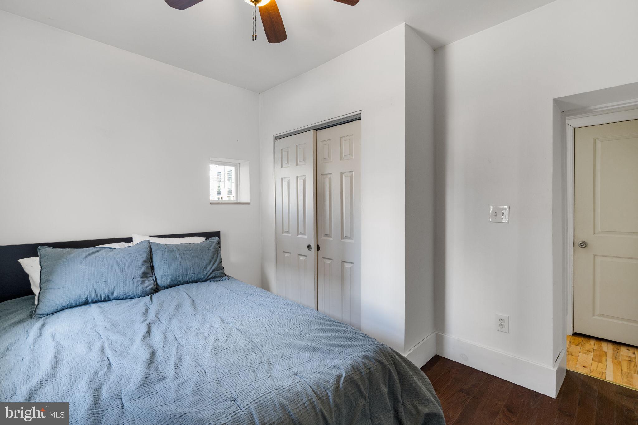 POINT BREEZE - Residential