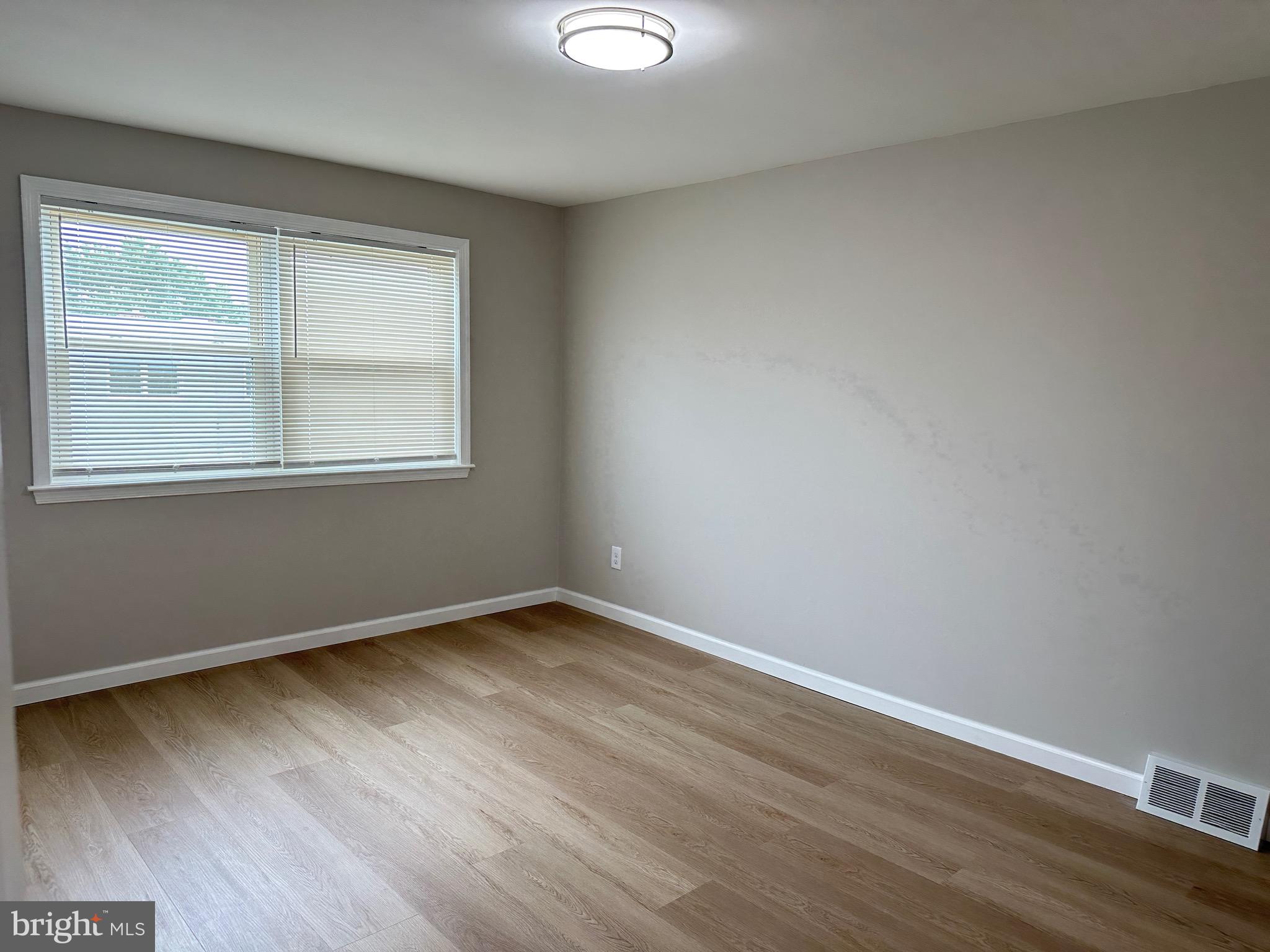 PARKWOOD - Residential