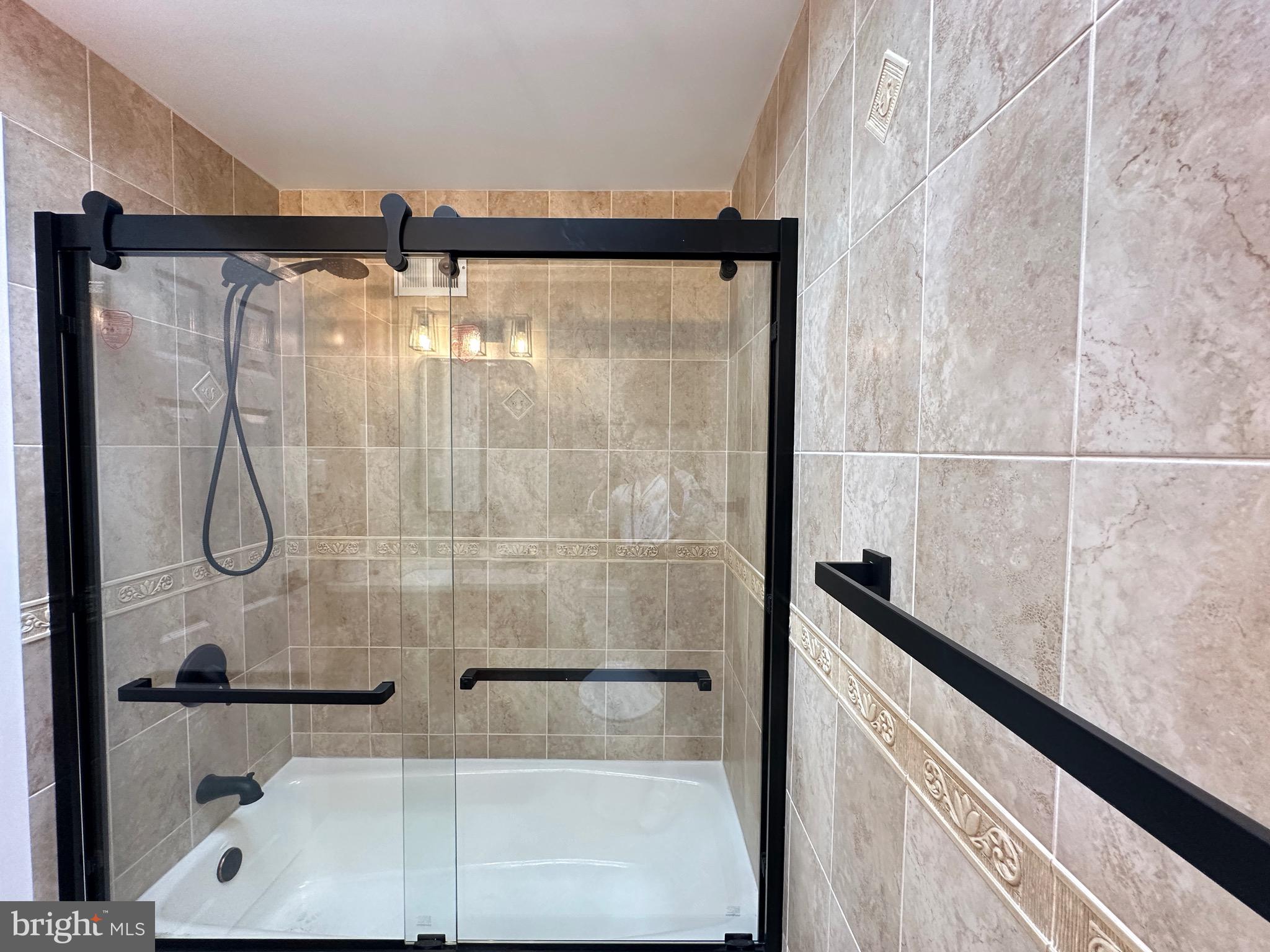 PARKWOOD - Residential