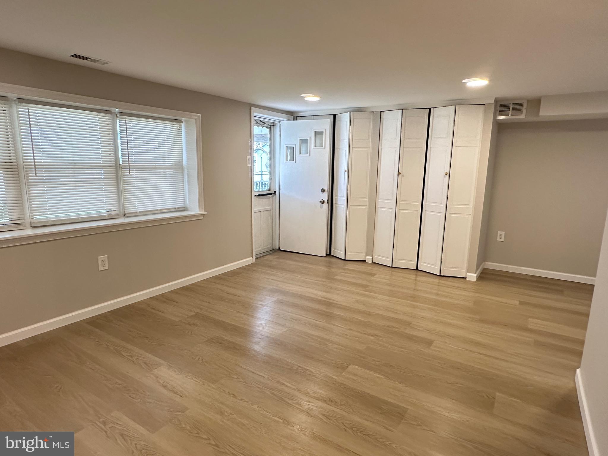 PARKWOOD - Residential