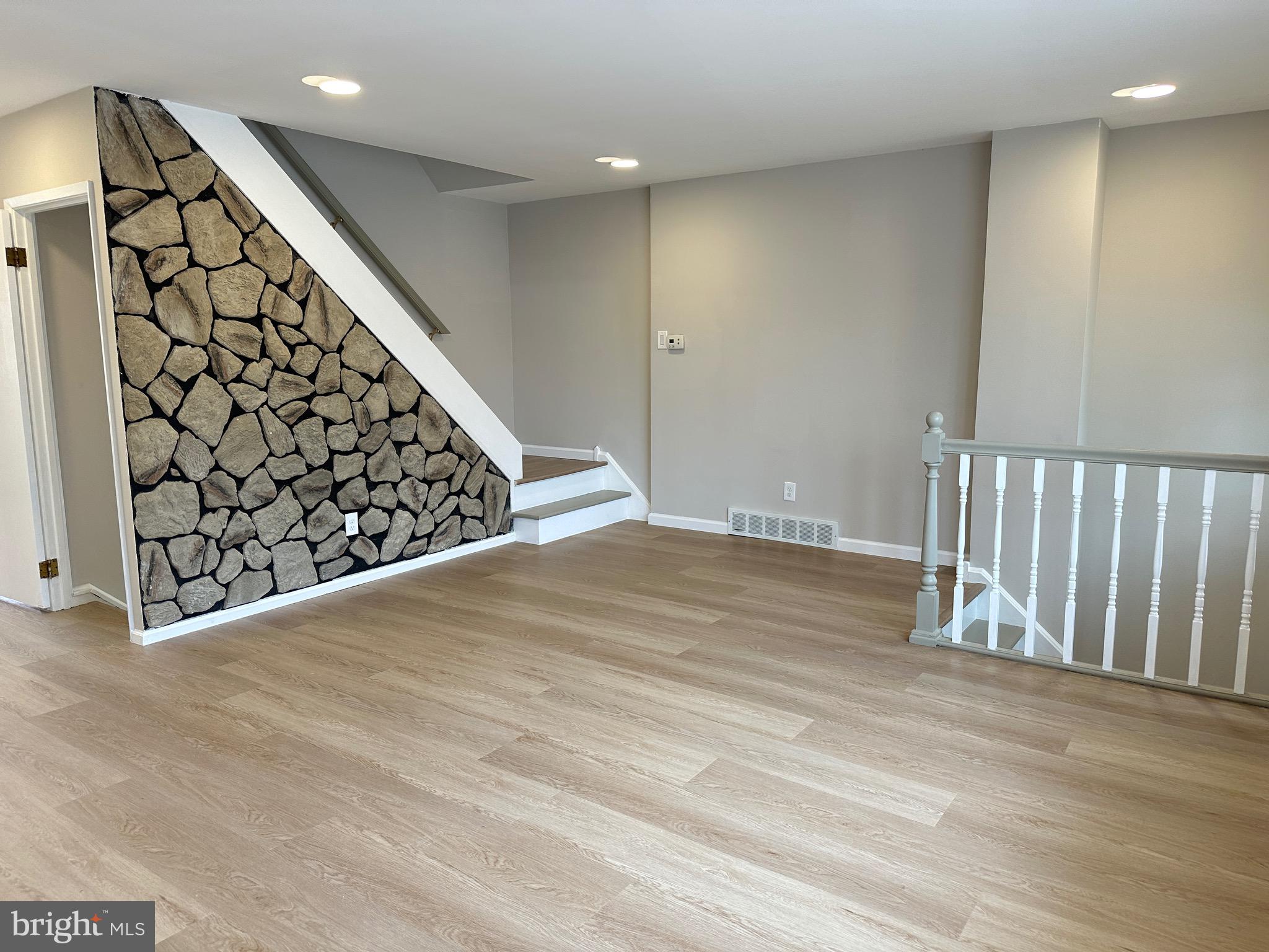 PARKWOOD - Residential