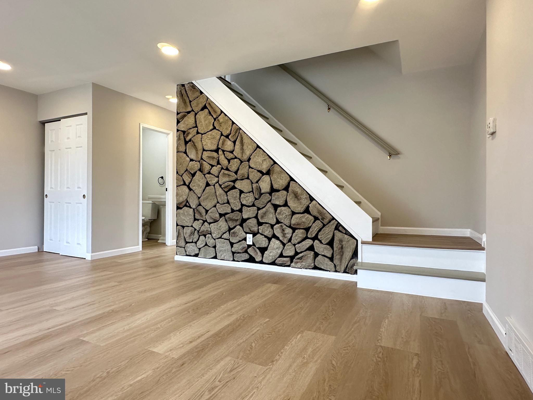 PARKWOOD - Residential