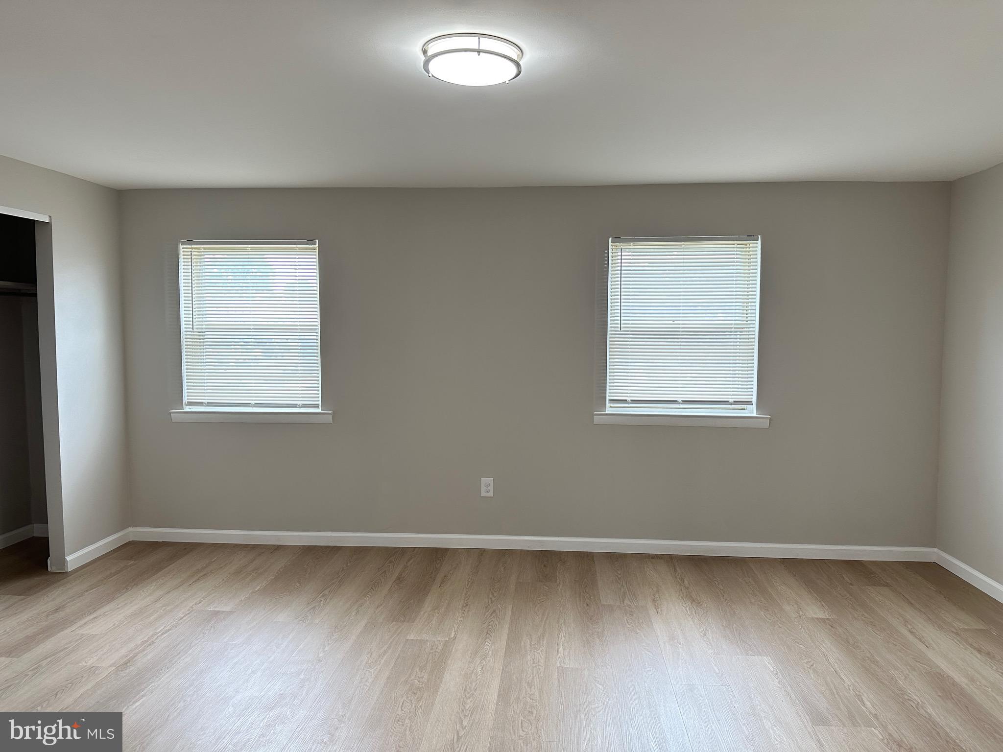 PARKWOOD - Residential