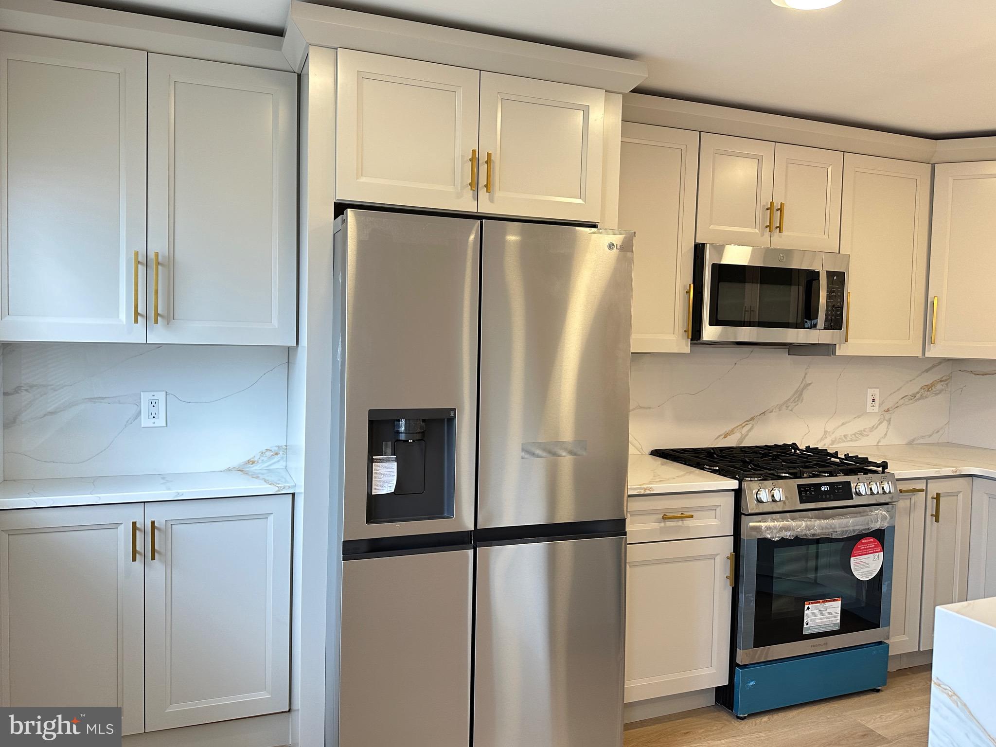 PARKWOOD - Residential