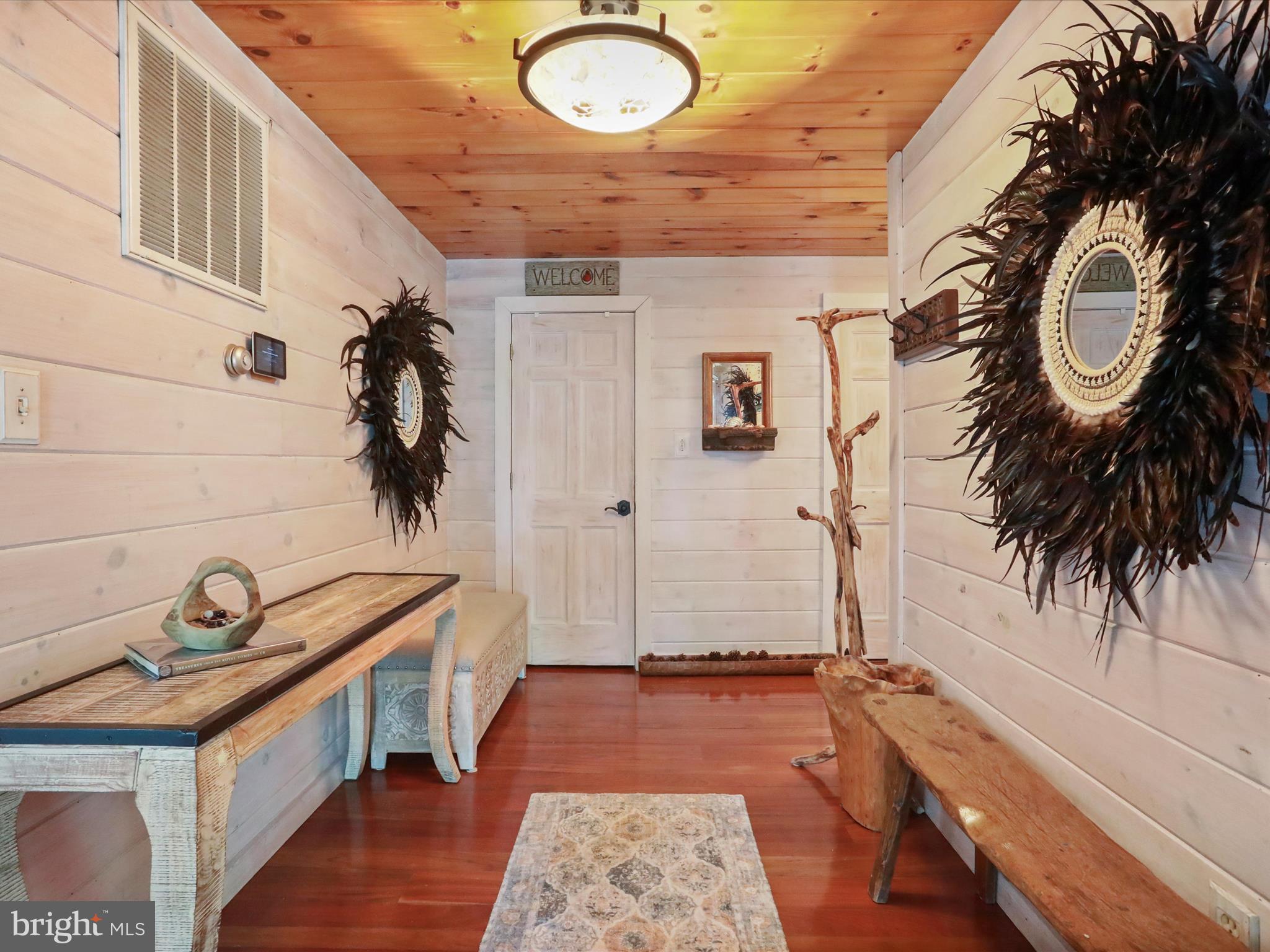 COUNTRY CREEK - Residential