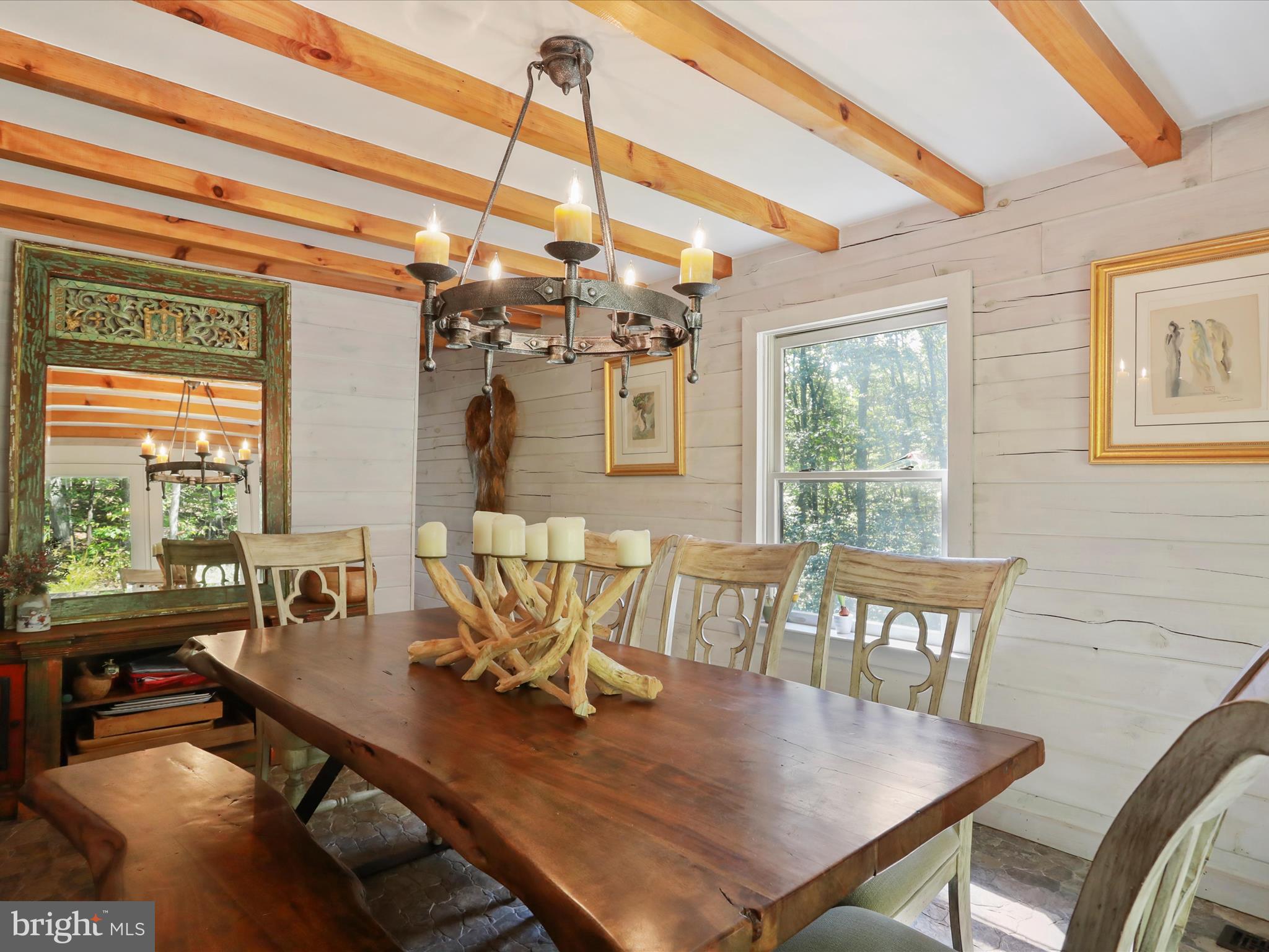 COUNTRY CREEK - Residential