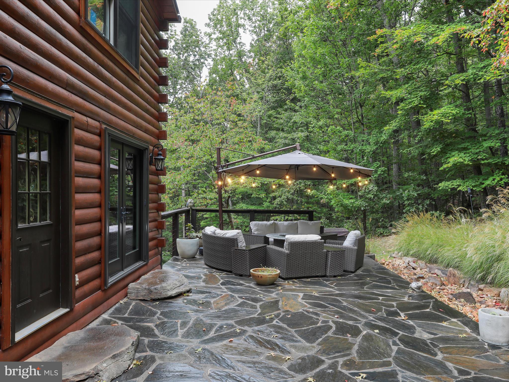 COUNTRY CREEK - Residential