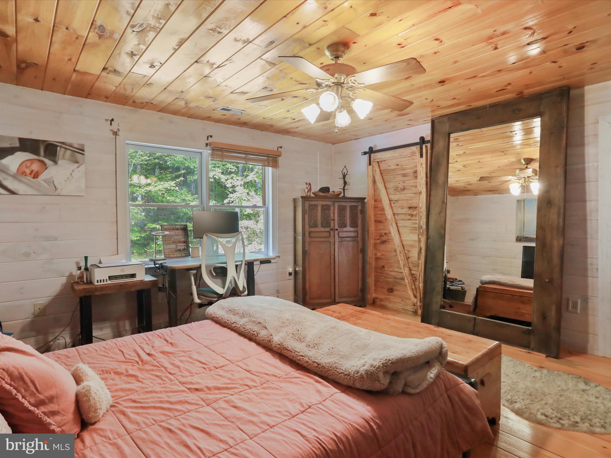 COUNTRY CREEK - Residential