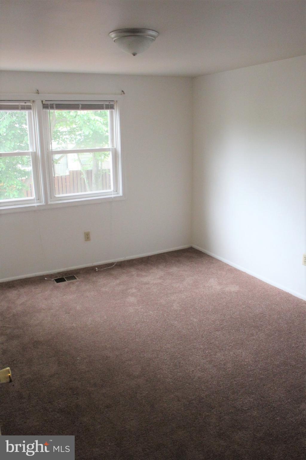 PHEASANT RUN - Residential