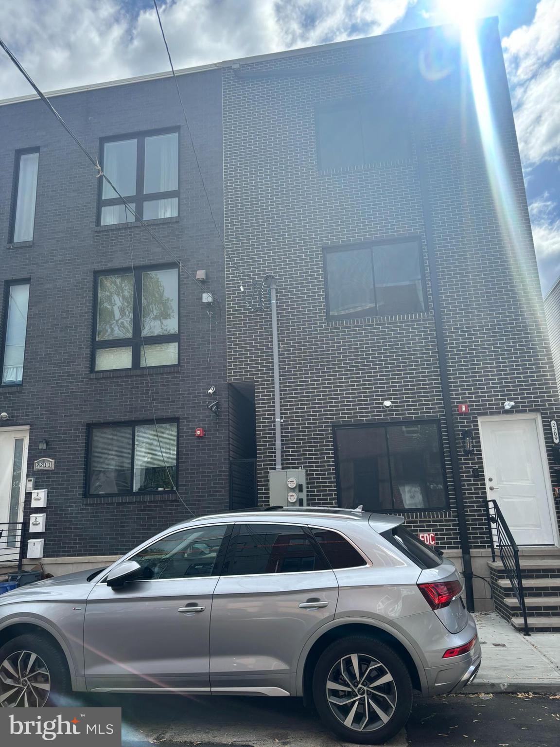 Brand new construction triplex at 2209 N 7th Street offering high-end finishes and strong cash flow potential—ideal for investors or owner-occupants.
Unit 1 (Bi-Level): 4BD/4BA | 1,710 sq ft | Projected rent: $3,200/month
Unit 2: 2BD/2BA | 866 sq ft | Projected rent: $1,800/month
Unit 3 (w/ Roof Deck): 2BD/2BA | 866 sq ft | Projected rent: $1,900/month
Total Projected Monthly Income: $6,900
Projected Annual Gross Income: $82,800
Estimated Annual Expenses (taxes, insurance, maintenance): $9,800
Projected Net Operating Income (NOI): $73,000
Projected ROI (Cap Rate): 8.1% at $900,000 asking price
All units feature granite countertops, tile bathrooms, in-unit laundry, stainless appliances, microwaves, and garbage disposals. The third-floor unit boasts a private roof deck with skyline views.
Separate utilities, central air, and efficient systems throughout. Located near Temple University and public transit in a rapidly developing corridor.
Turnkey income-producing property—schedule your tour today!
