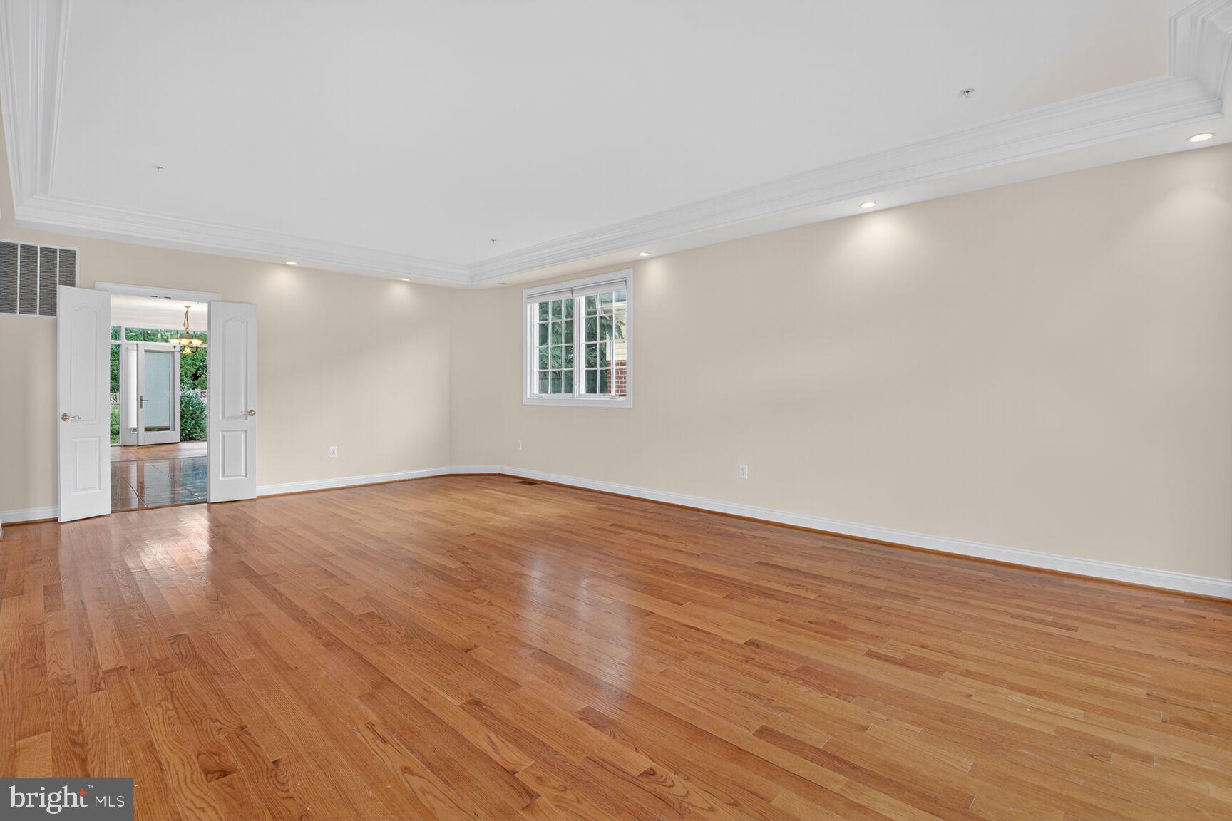 NORTH BETHESDA GROVE - Residential