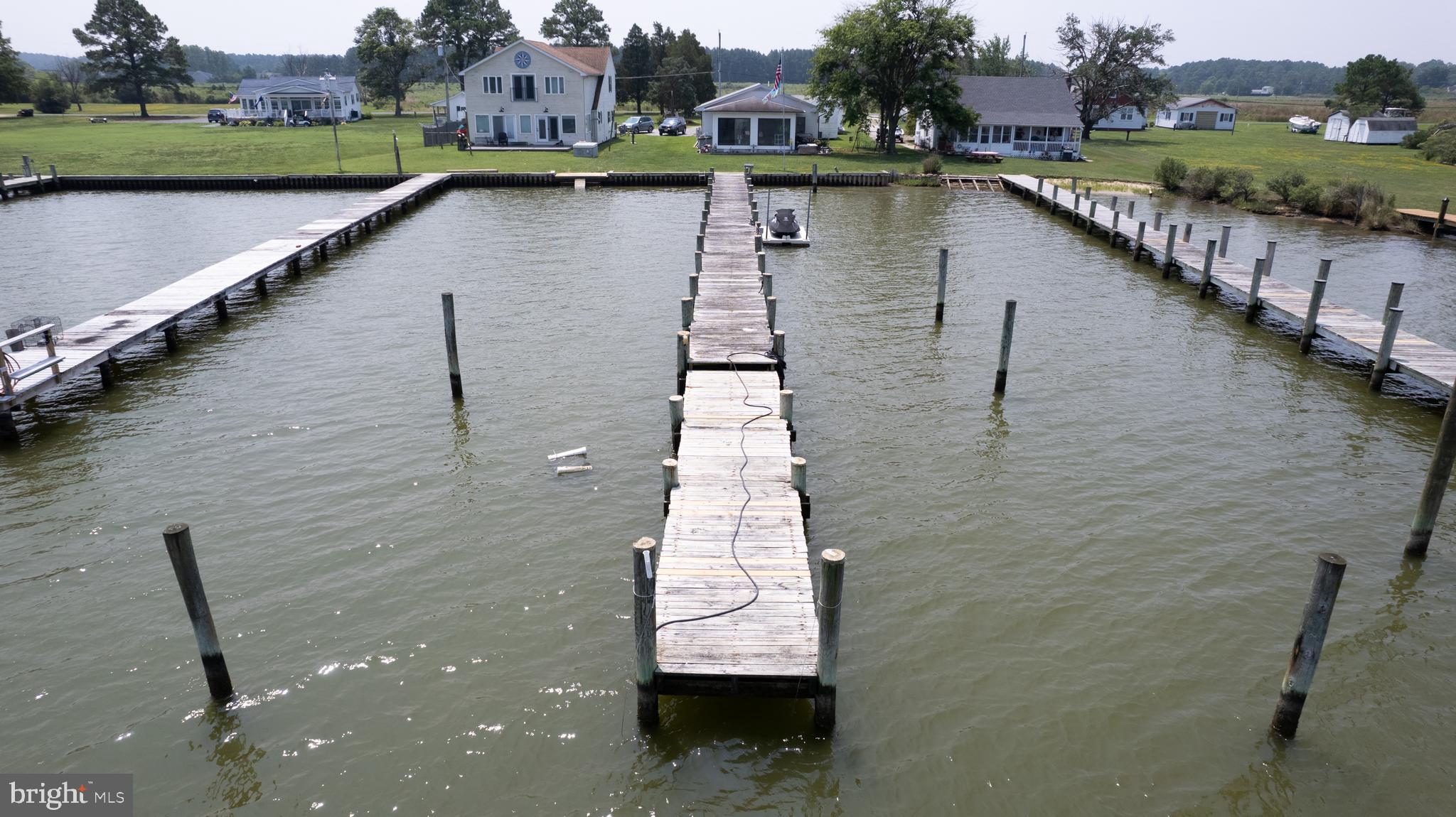 DEEP POINT - Residential