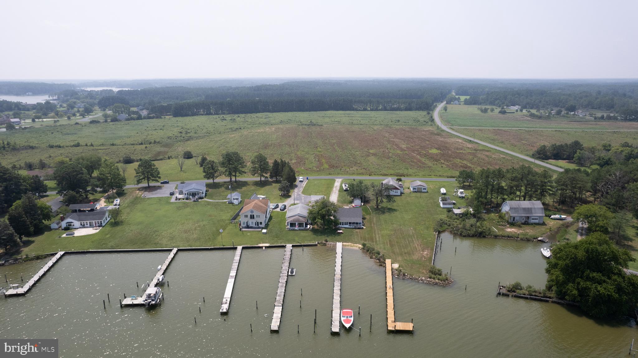 DEEP POINT - Residential