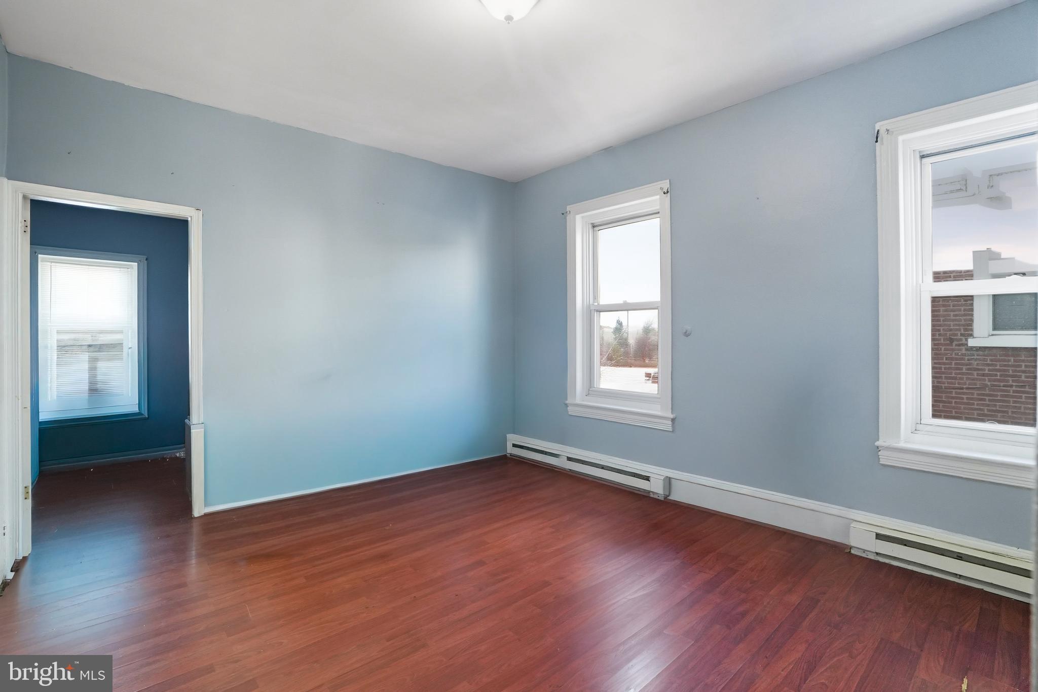 PHILADELPHIA (NORTHEAST) - Residential Income