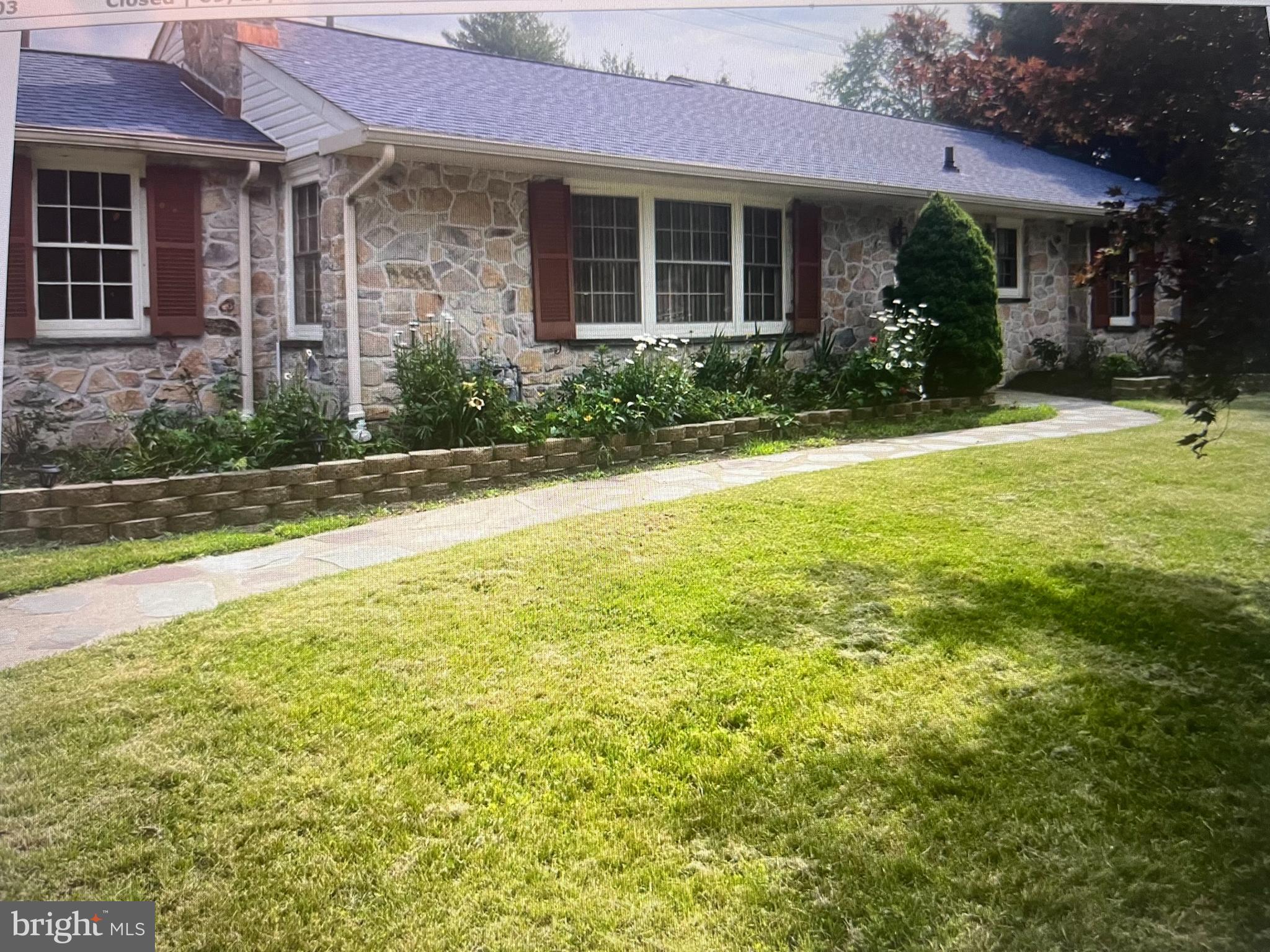 MERWOOD PARK - Residential Lease