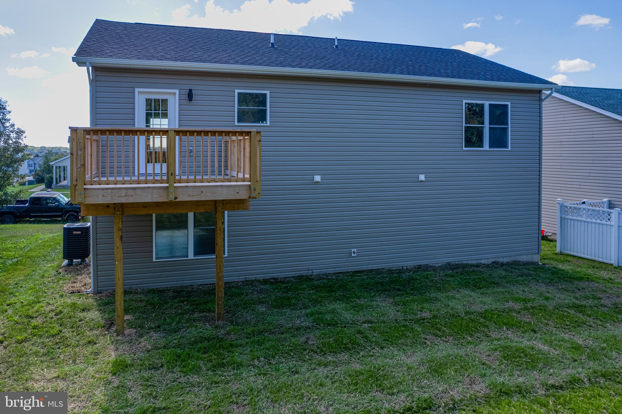 INWOOD MEADOWS - Residential