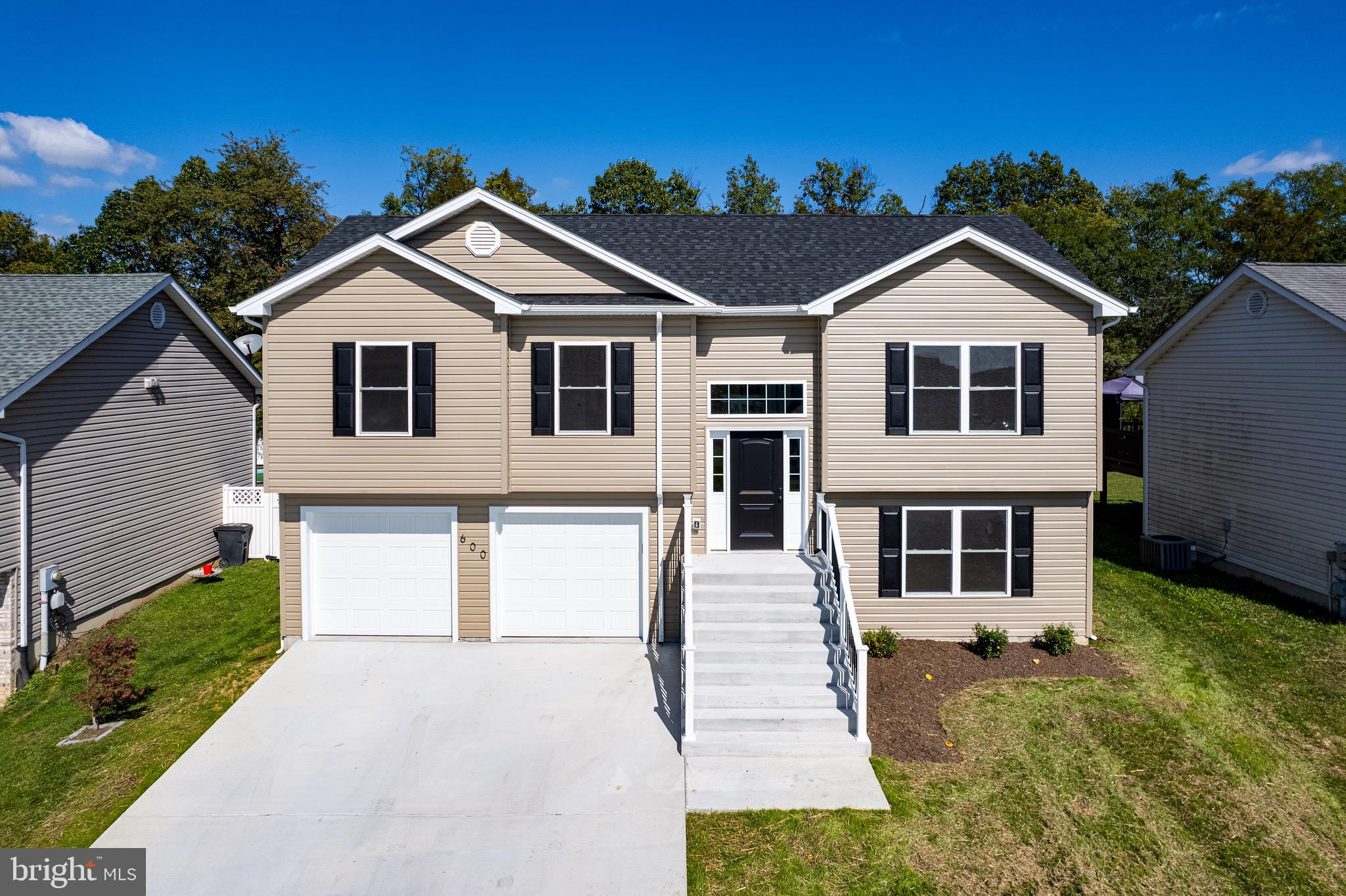 INWOOD MEADOWS - Residential