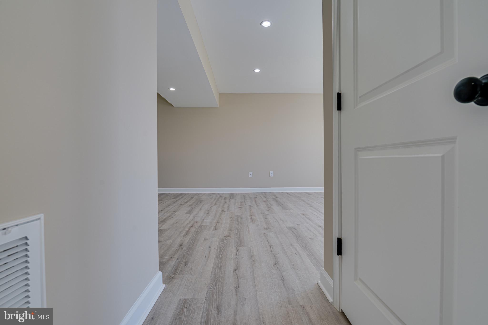 INWOOD MEADOWS - Residential