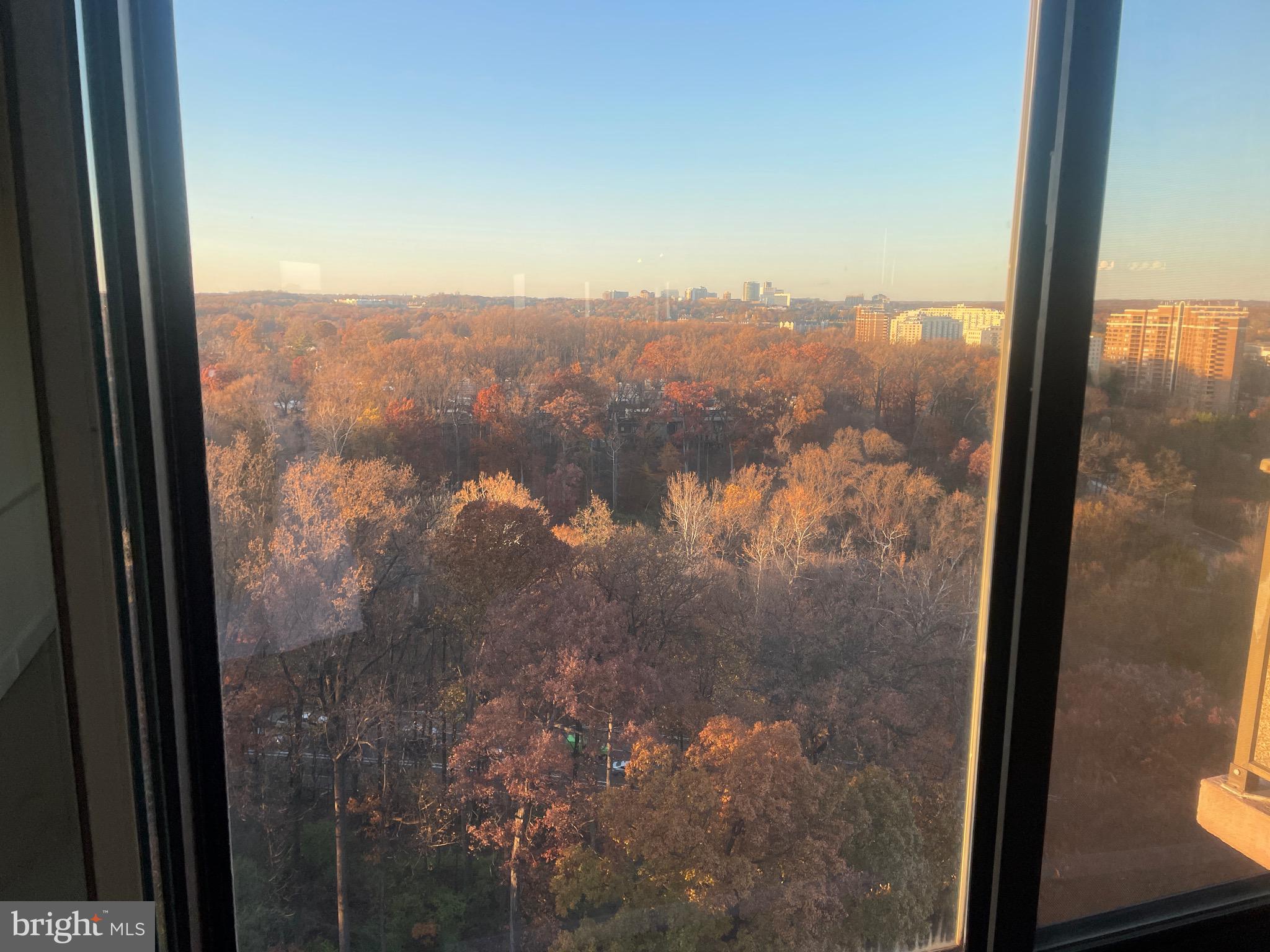 5225 POOKS HILL ROAD 1824N