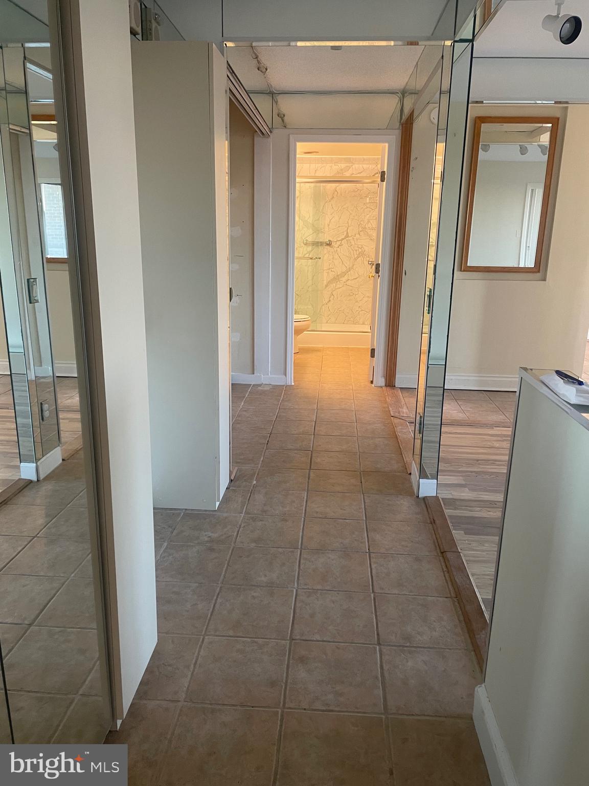 5225 POOKS HILL ROAD 1824N