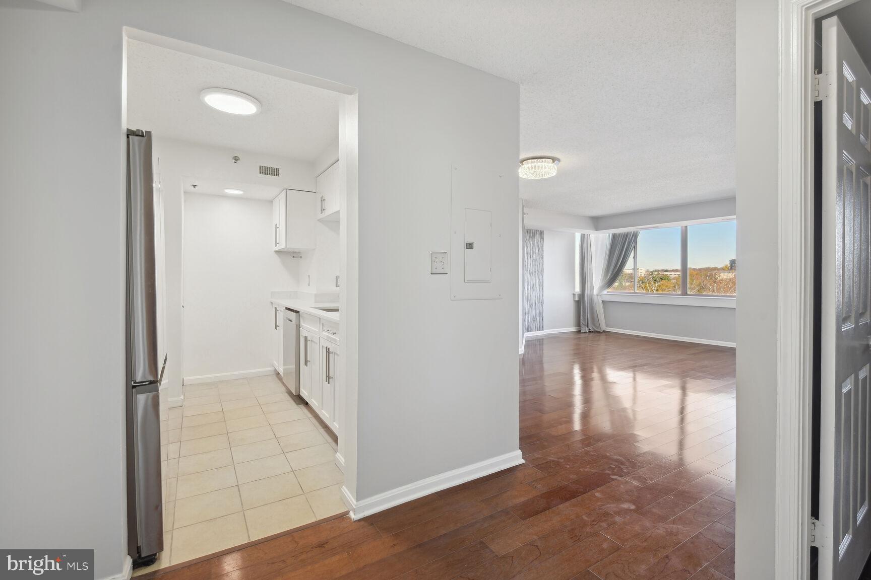 GROSVENOR PARK - Residential Lease