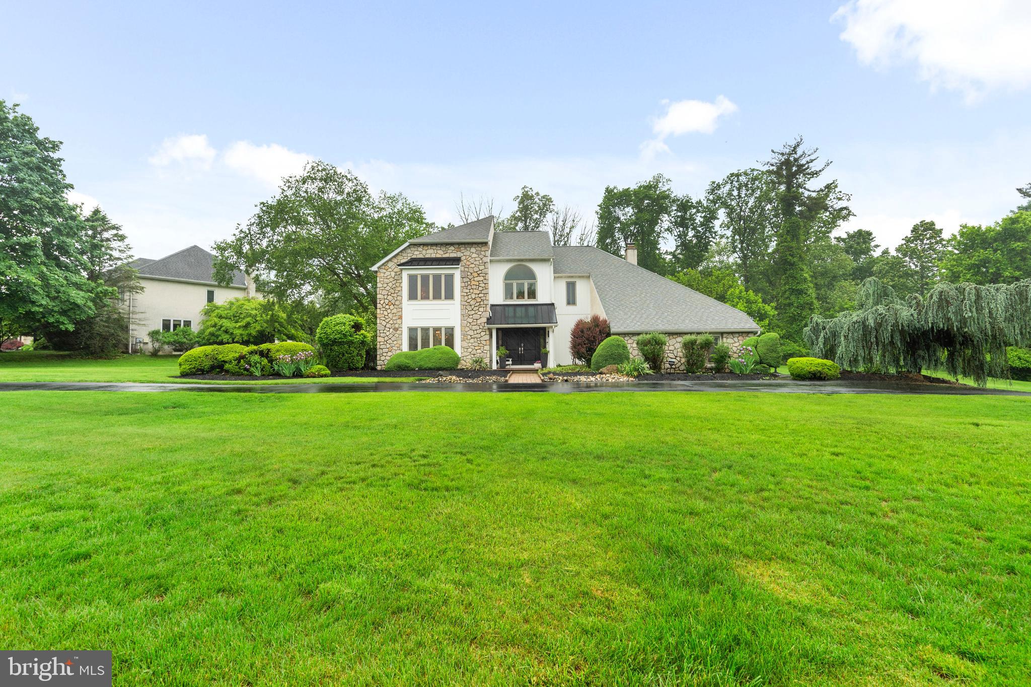 HOLLAND ACRES - Residential
