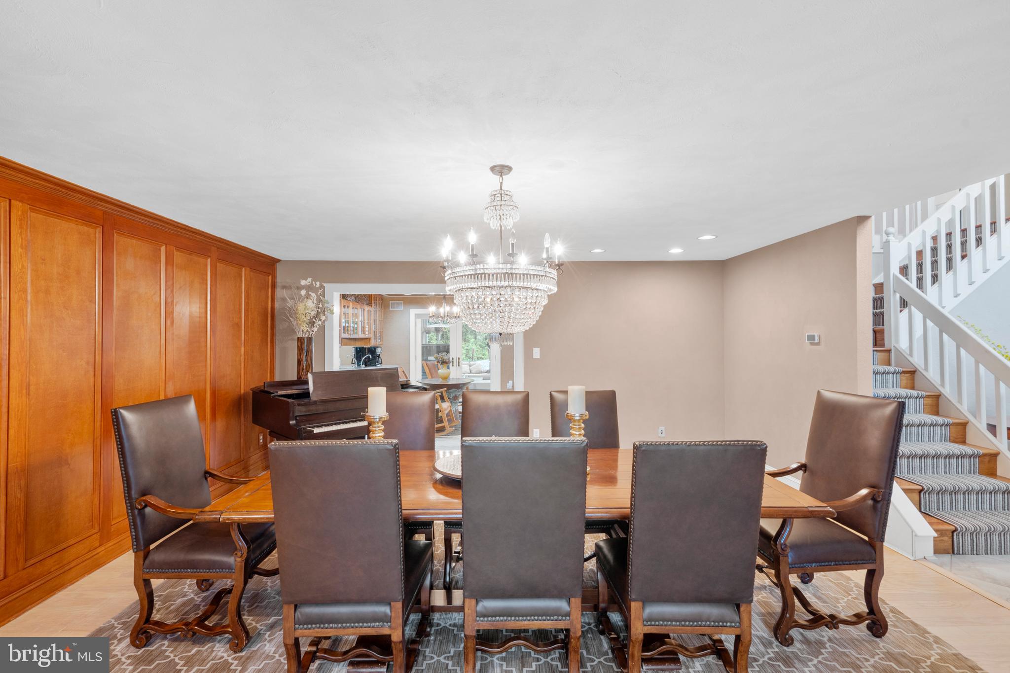 HOLLAND ACRES - Residential