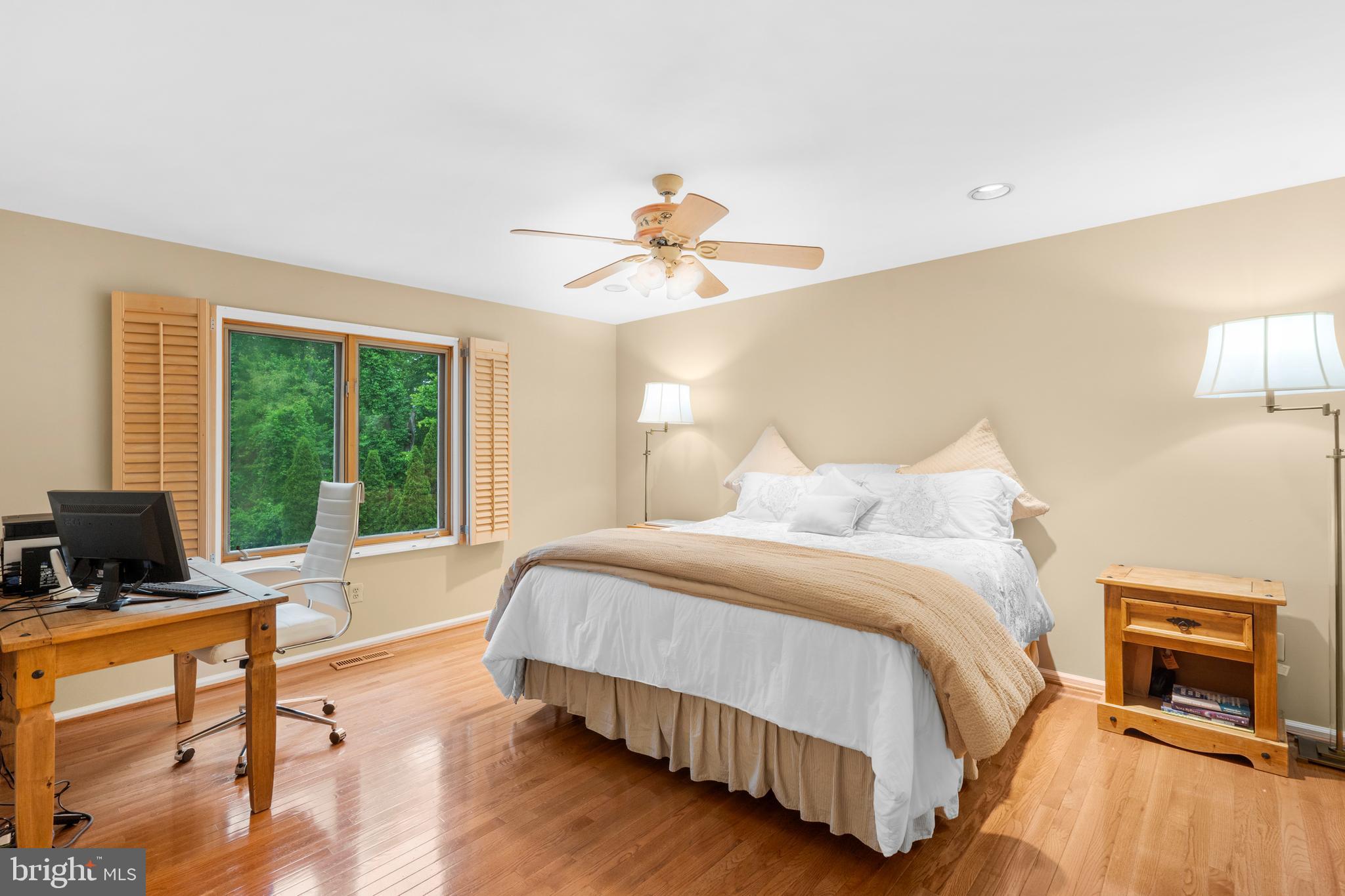 HOLLAND ACRES - Residential
