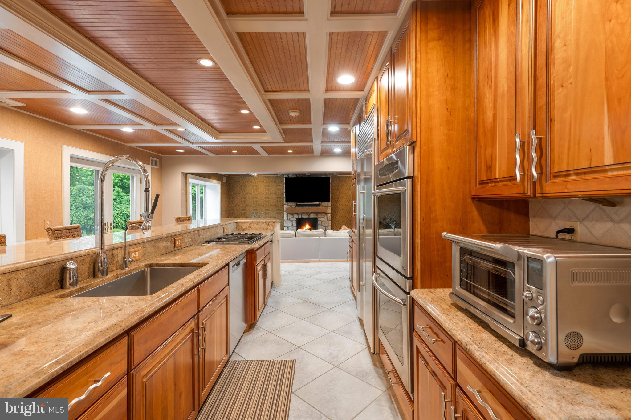 HOLLAND ACRES - Residential