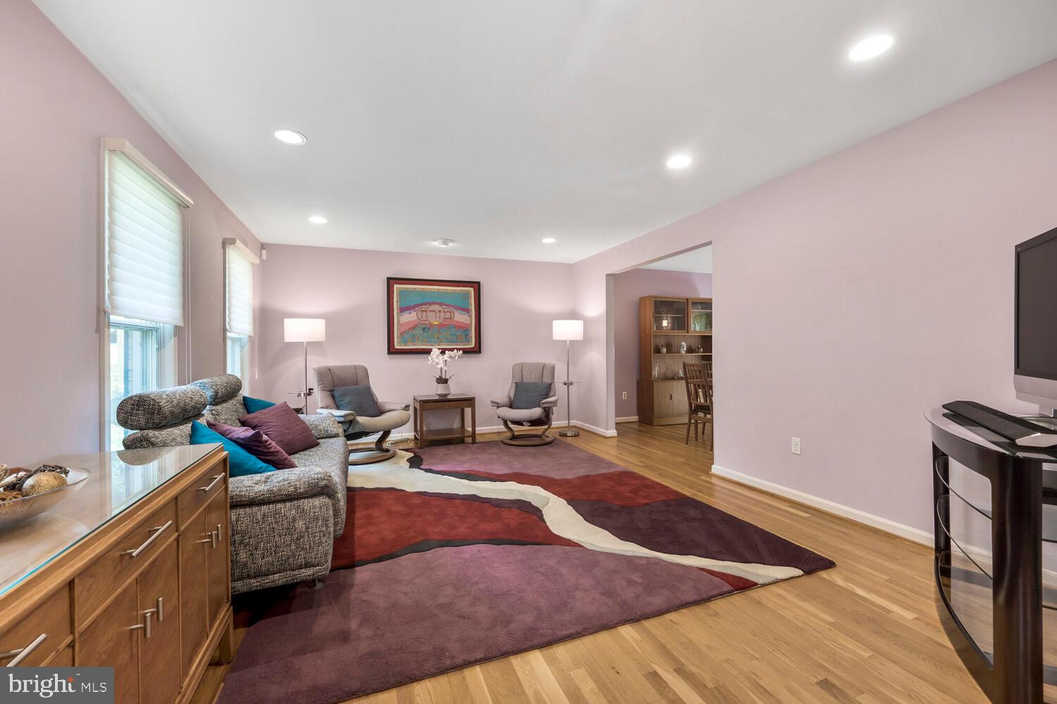 REGENCY ESTATES - Residential