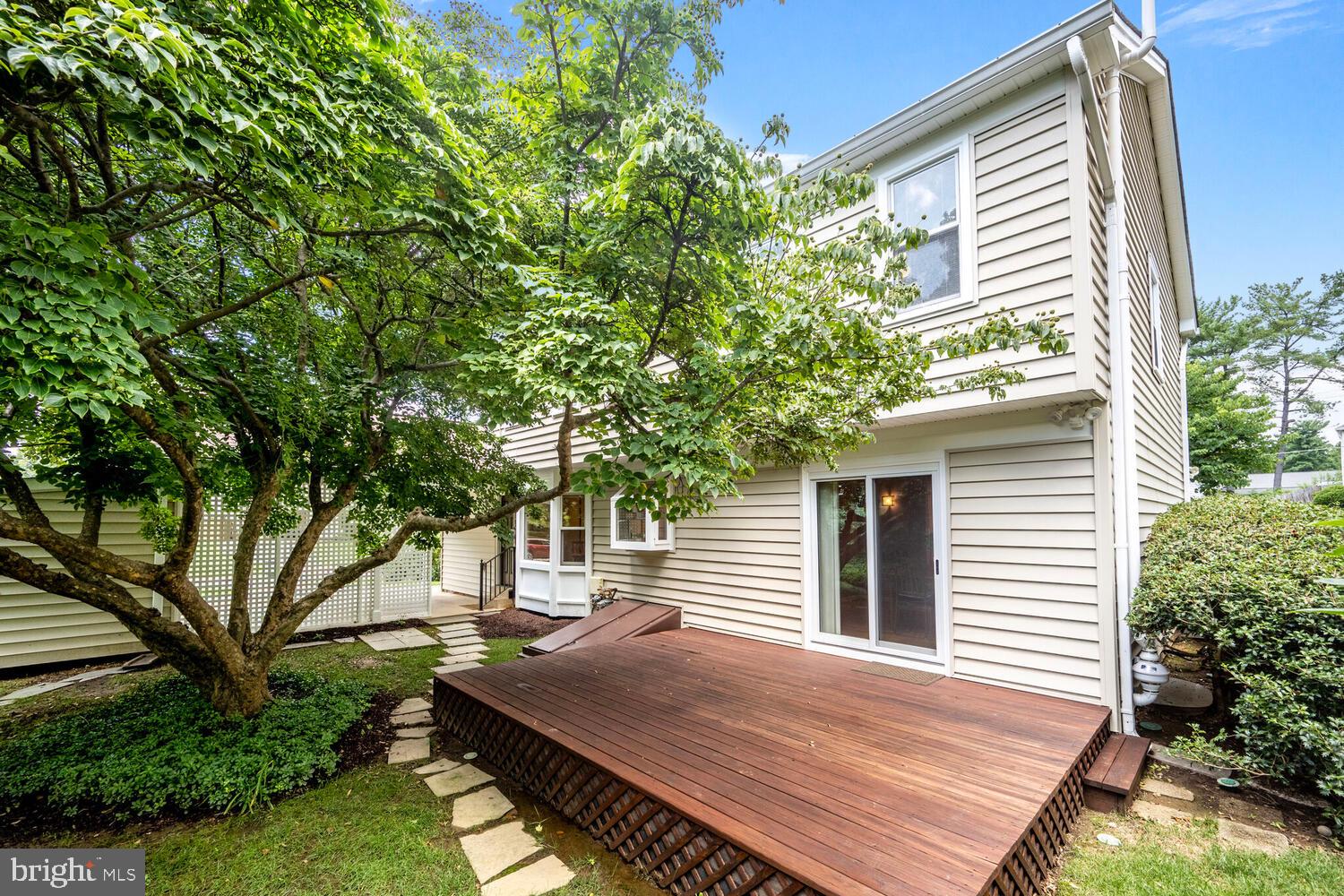 REGENCY ESTATES - Residential